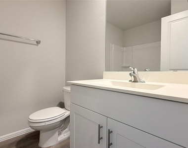 704 Big Bend Parkway - Photo Thumbnail 18