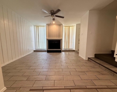 7145 Fair Oaks Avenue - Photo Thumbnail 3