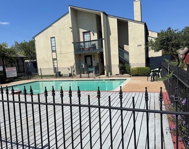 7145 Fair Oaks Avenue - Photo Thumbnail 18