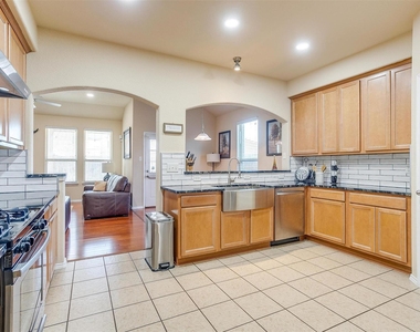 7056 Welshman Drive - Photo Thumbnail 14