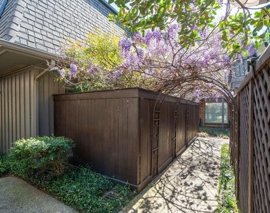4112 Bowser Avenue - Photo Thumbnail 1