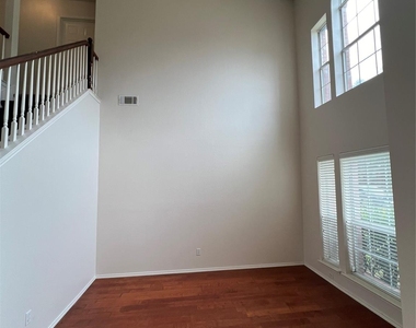 9505 Sean Drive - Photo Thumbnail 1