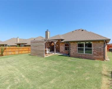 2333 El Cajon Street - Photo Thumbnail 25