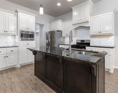 2333 El Cajon Street - Photo Thumbnail 8