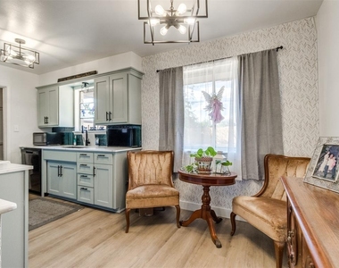 907 Sw 3rd Street - Photo Thumbnail 5