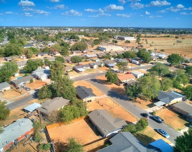 907 Sw 3rd Street - Photo Thumbnail 23