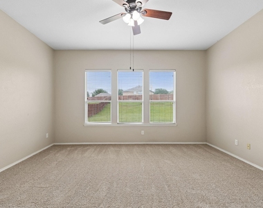 1209 Stone Lane - Photo Thumbnail 26