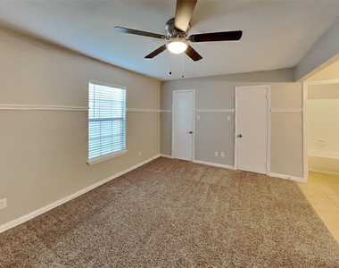 1528 Jabbet Drive - Photo Thumbnail 7