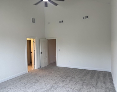 6218 Dewitt Street - Photo Thumbnail 12