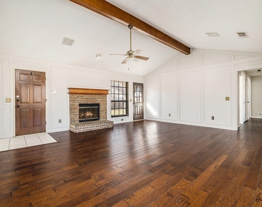 3204 Anchor Drive - Photo Thumbnail 4