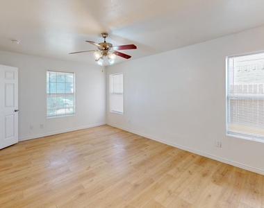 8133 Elvis Court - Photo Thumbnail 6