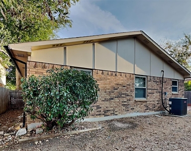 4144 Staghorn Circle S - Photo Thumbnail 21