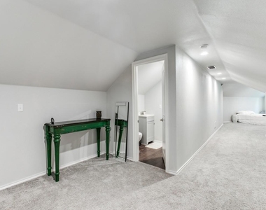 507 E Dallas Road - Photo Thumbnail 21