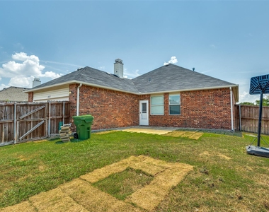 4021 Carrington Drive - Photo Thumbnail 24