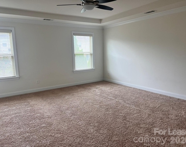 119 Heron Cove Loop - Photo Thumbnail 22