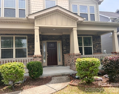 119 Heron Cove Loop - Photo Thumbnail 1