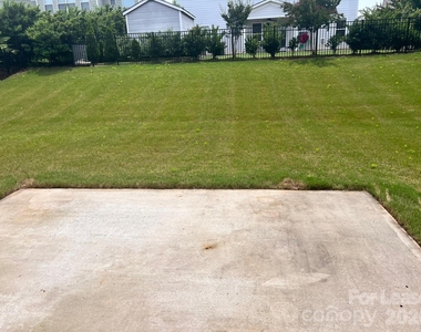 119 Heron Cove Loop - Photo Thumbnail 33