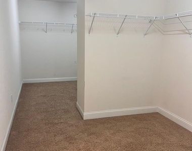 119 Heron Cove Loop - Photo Thumbnail 17