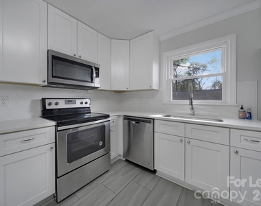 1900 Grier Avenue - Photo Thumbnail 6