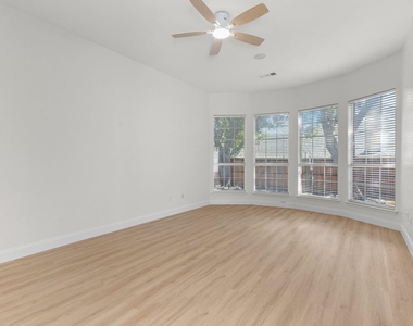 8200 Watson Road - Photo Thumbnail 20