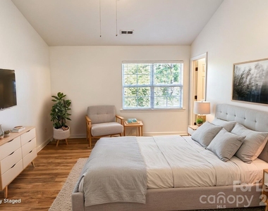 3636 Melrose Cottage Drive - Photo Thumbnail 17