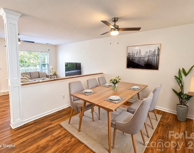 3636 Melrose Cottage Drive - Photo Thumbnail 5