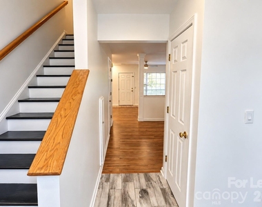 3636 Melrose Cottage Drive - Photo Thumbnail 13