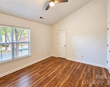 3636 Melrose Cottage Drive - Photo Thumbnail 15