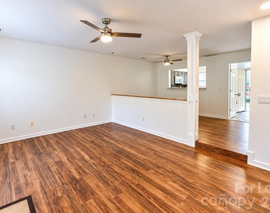 3636 Melrose Cottage Drive - Photo Thumbnail 11