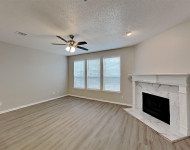 4408 Lansbury Lane - Photo Thumbnail 2
