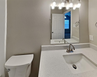 4408 Lansbury Lane - Photo Thumbnail 18
