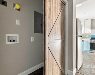 1200 Weststone Drive - Photo Thumbnail 14