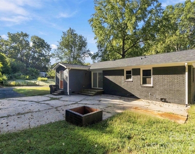 1200 Weststone Drive - Photo Thumbnail 27