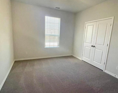 10517 Alpine Meadow Lane - Photo Thumbnail 6
