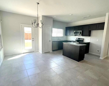 10517 Alpine Meadow Lane - Photo Thumbnail 3