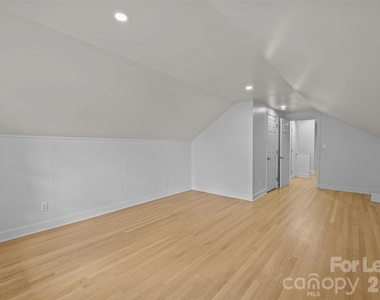 1705 Fountain View - Photo Thumbnail 22