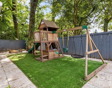 1705 Fountain View - Photo Thumbnail 31