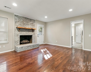 7419 Bent Oak Road - Photo Thumbnail 5