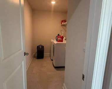 6205 Willow Pin Lane - Photo Thumbnail 11