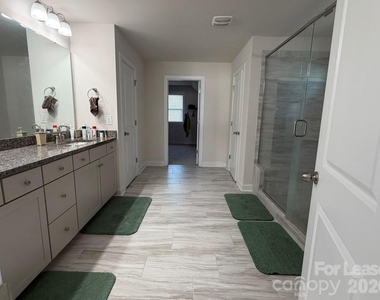 6205 Willow Pin Lane - Photo Thumbnail 9