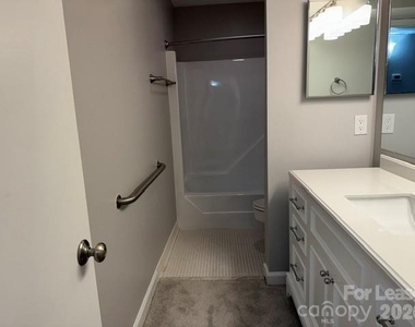 7105 Quail Meadow Lane - Photo Thumbnail 21