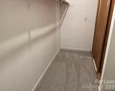 7105 Quail Meadow Lane - Photo Thumbnail 24