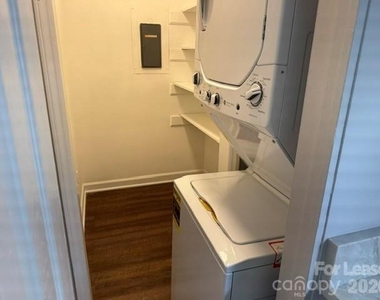 7105 Quail Meadow Lane - Photo Thumbnail 11