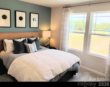 15640 Little Bluestem Street - Photo Thumbnail 3
