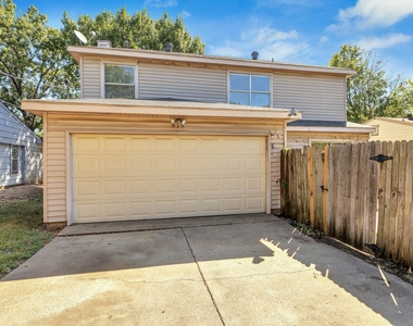 919 Sumac Drive - Photo Thumbnail 19