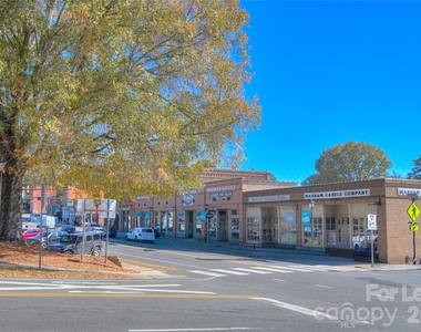 3007 Silverwood Drive - Photo Thumbnail 37