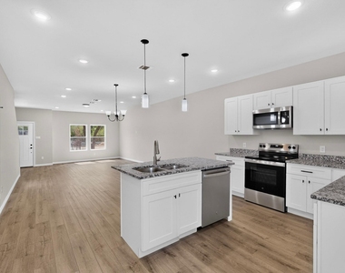 3327 Eastland Street - Photo Thumbnail 9