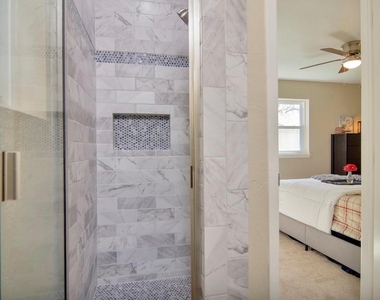6904 Yorkston Street - Photo Thumbnail 30