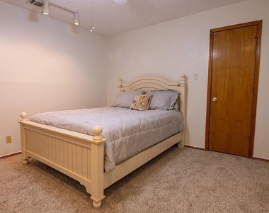 3622 Swafford Street - Photo Thumbnail 13