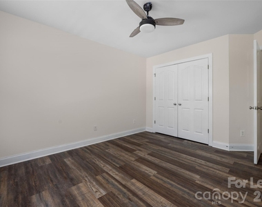 15613 Seafield Lane - Photo Thumbnail 20